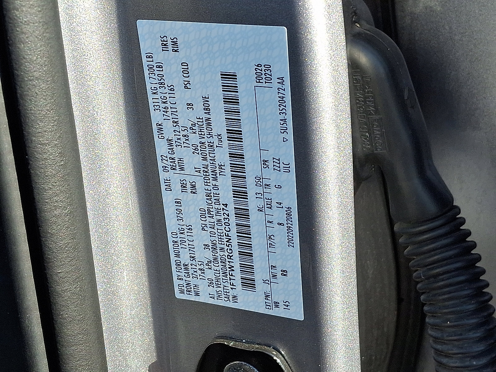 Certified 2022 Ford F150 Raptor w/ Raptor 37 Performance Package image 29