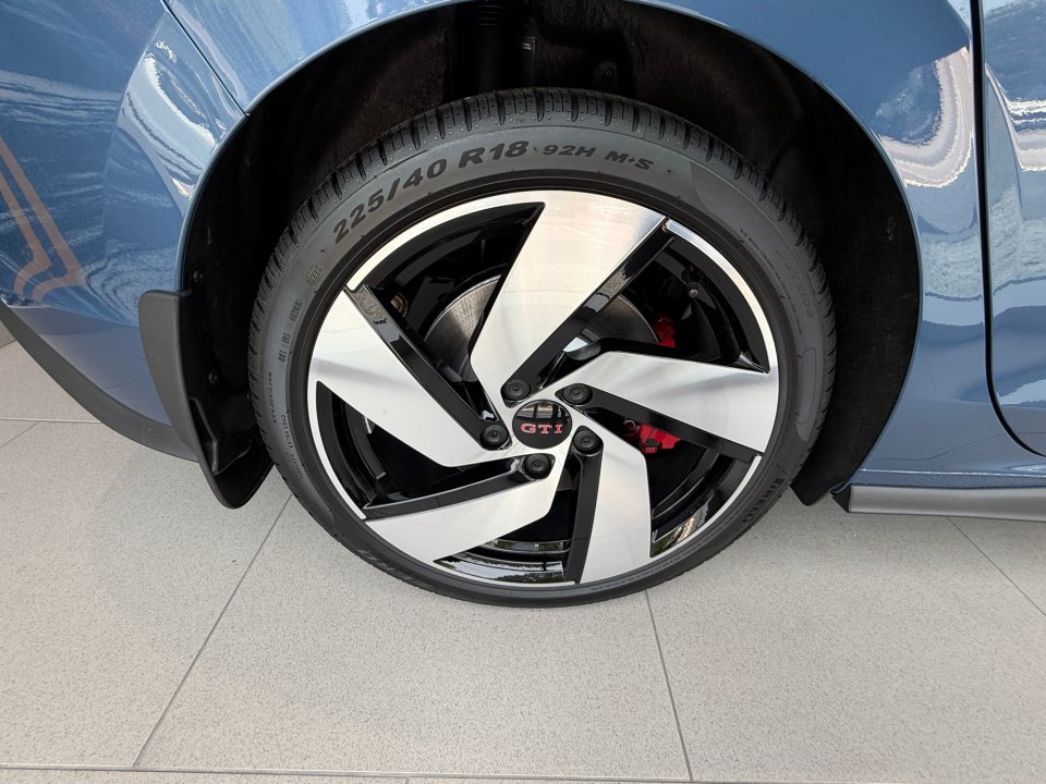 New 2026 Volkswagen Golf S FWD image 23