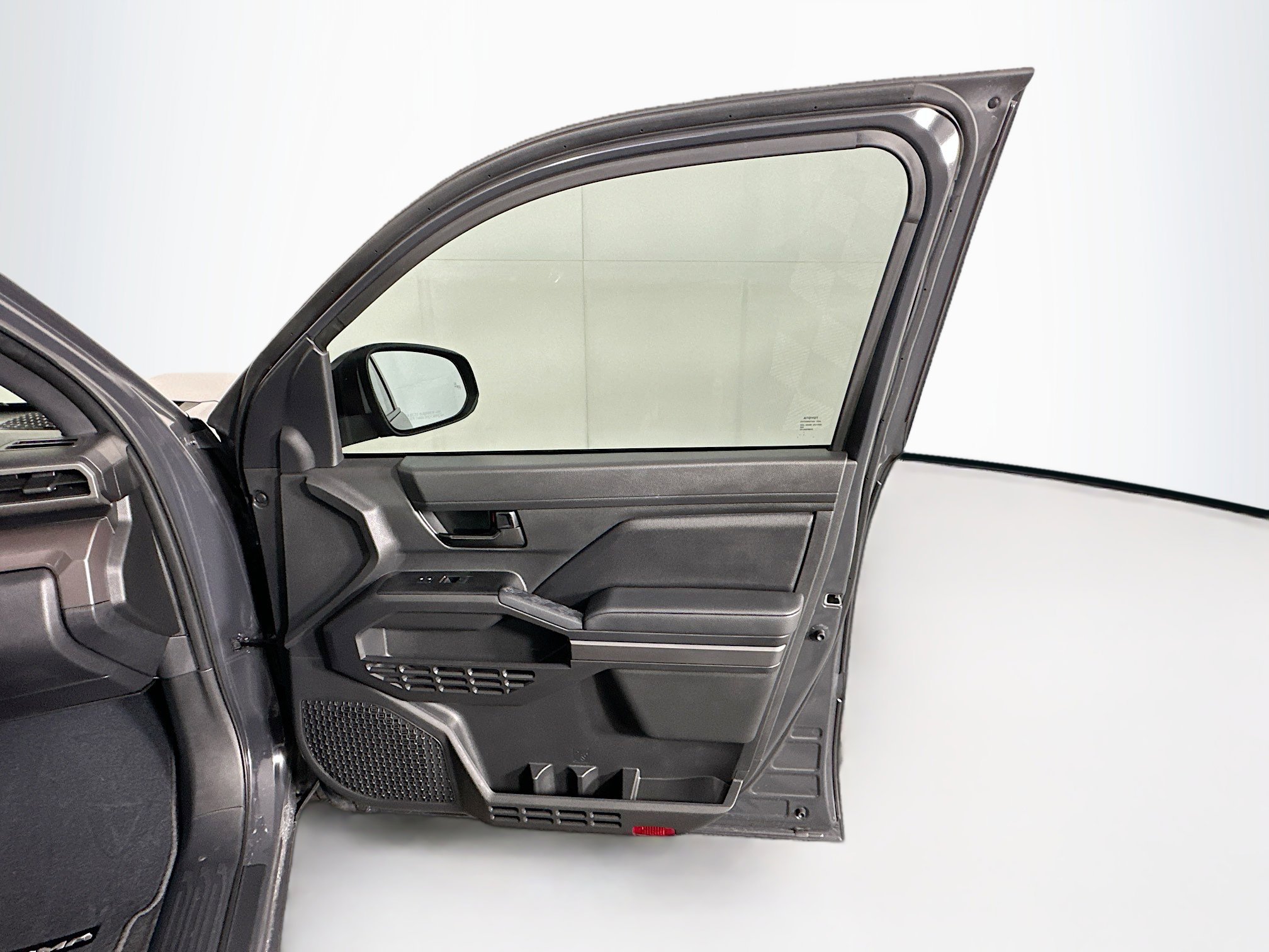 Used 2025 Toyota Tacoma SR5 RWD image 29