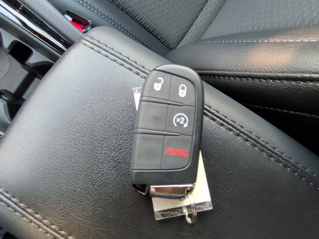 New 2026 Jeep Compass Latitude image 43