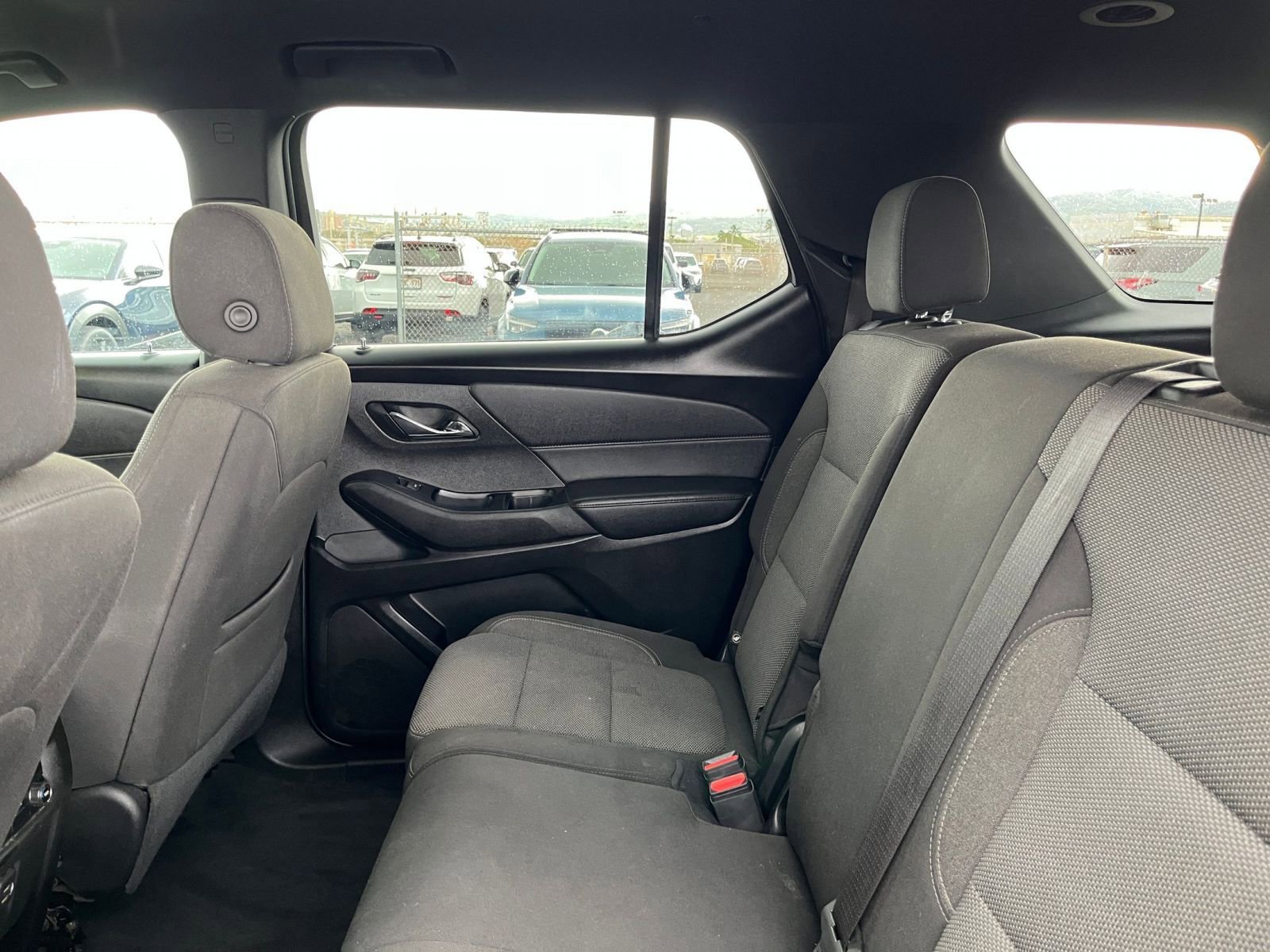 Used 2023 Chevrolet Traverse LT FWD image 25