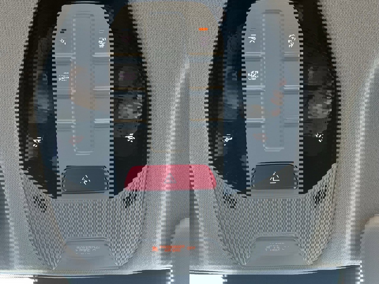 Used 2025 Kia K4 LXS image 28