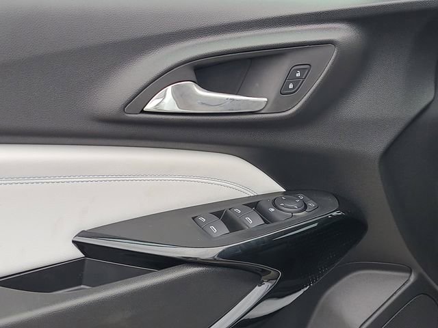 New 2026 Chevrolet Trax LT w/ Driver Confidence Package image 20