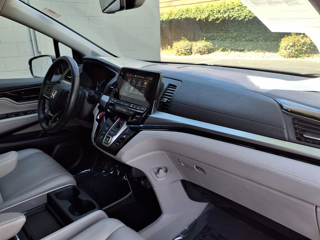 Used 2021 Honda Odyssey Touring image 22