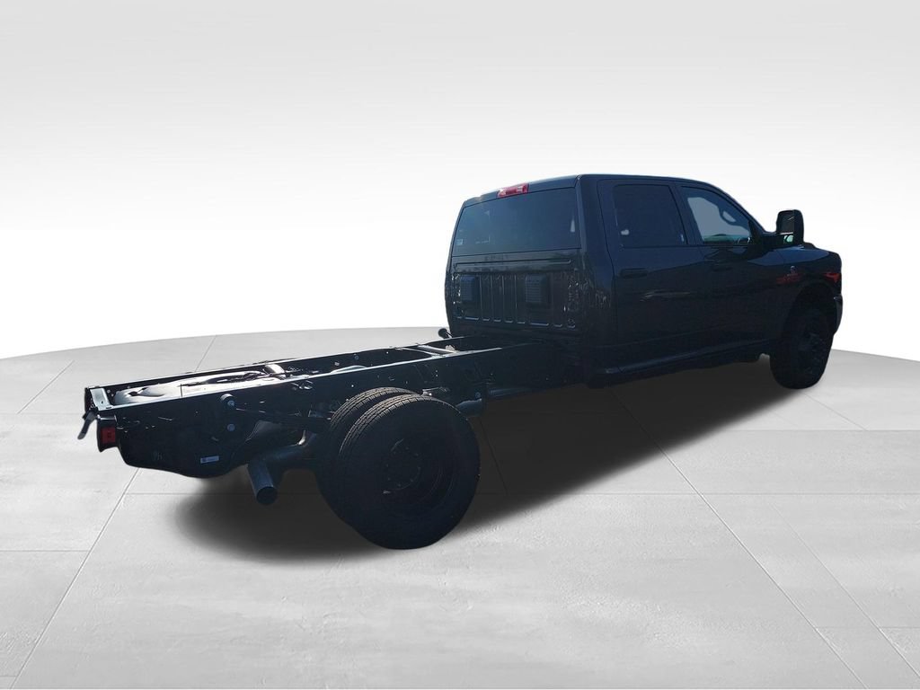 New 2027 RAM 3500 Tradesman w/ Chrome Appearance Group A AWD/4WD image 5