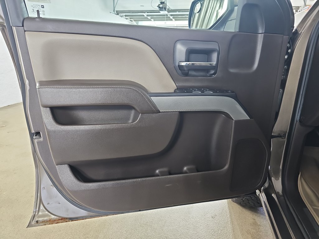 Used 2015 Chevrolet Silverado 1500 LT w/ All Star Edition AWD/4WD image 31