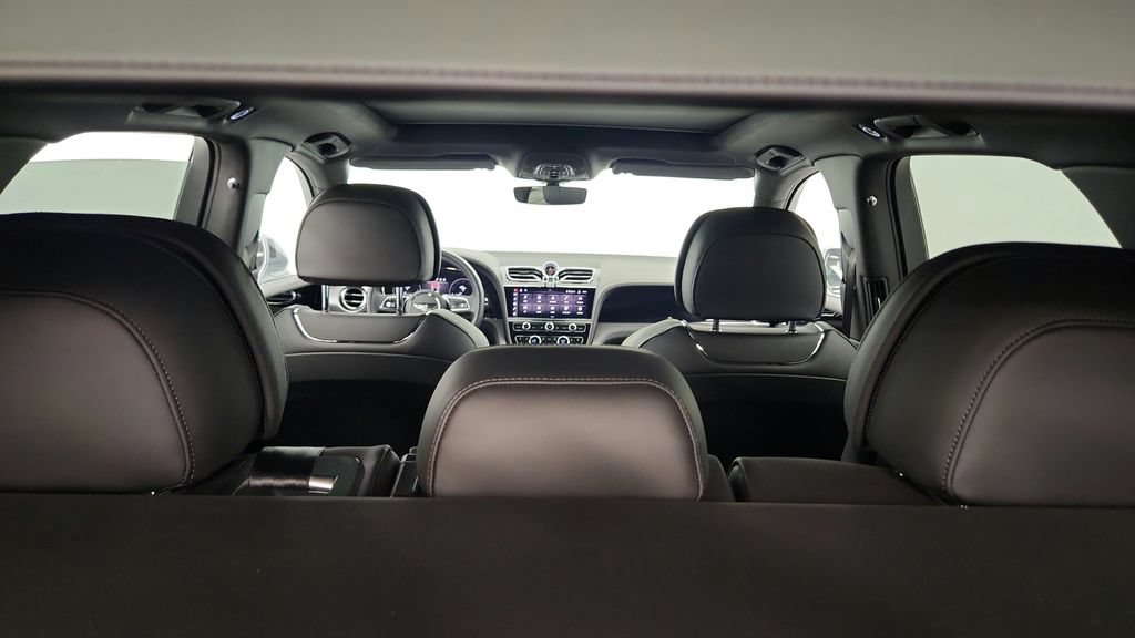 Used 2021 Bentley Bentayga Speed AWD/4WD image 56