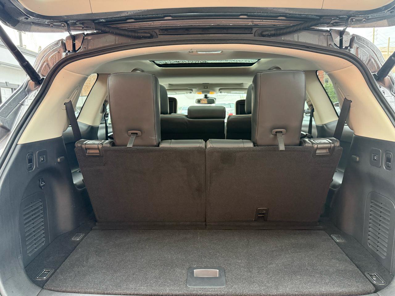 Used 2018 INFINITI QX60 Luxe w/ Deluxe Technology Package AWD/4WD image 10