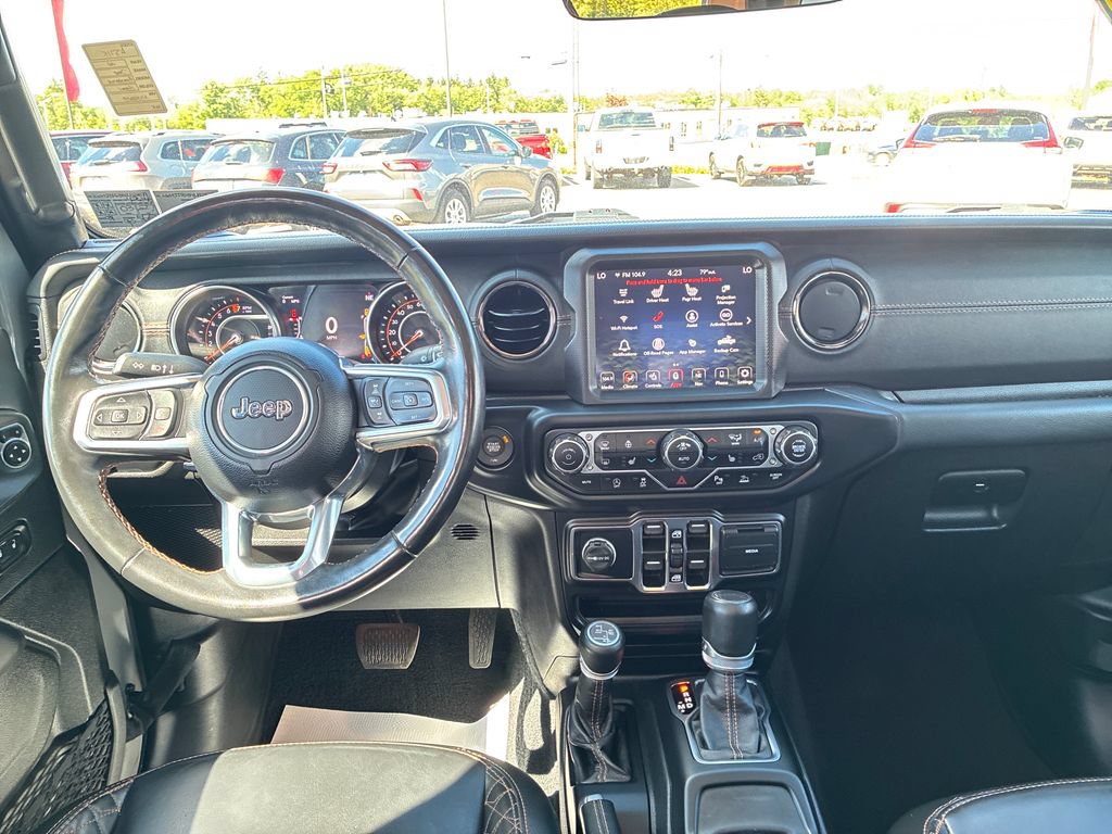 Used 2022 Jeep Gladiator Overland AWD/4WD image 18
