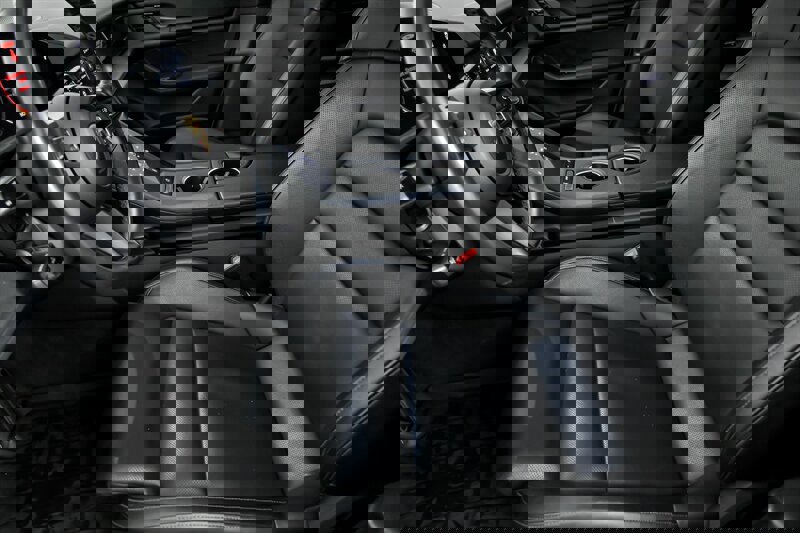 Used 2021 Porsche Taycan image 20