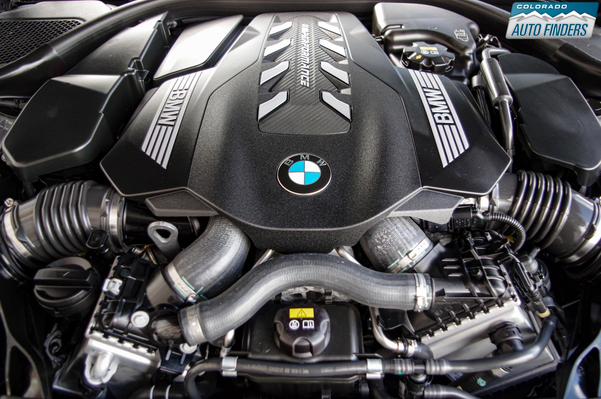 Used 2021 BMW M550i xDrive w/ Premium Package image 27