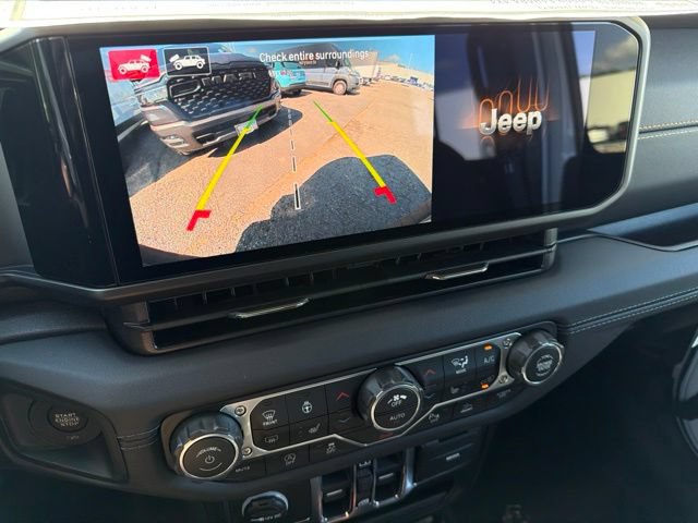 New 2026 Jeep Wrangler Unlimited Sahara AWD/4WD image 17