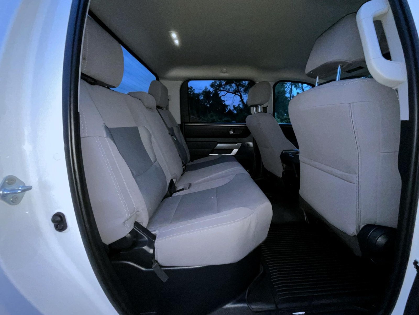 Used 2024 Toyota Tundra SR5 w/ SR5 Convenience Package AWD/4WD image 21