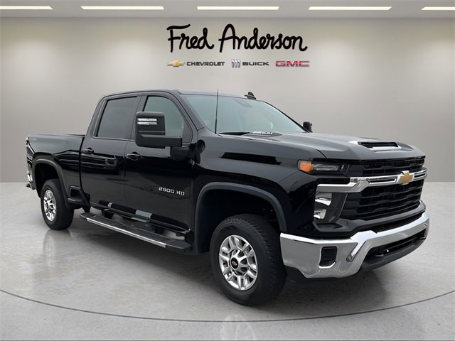 Used 2024 Chevrolet Silverado 2500 LT image 3
