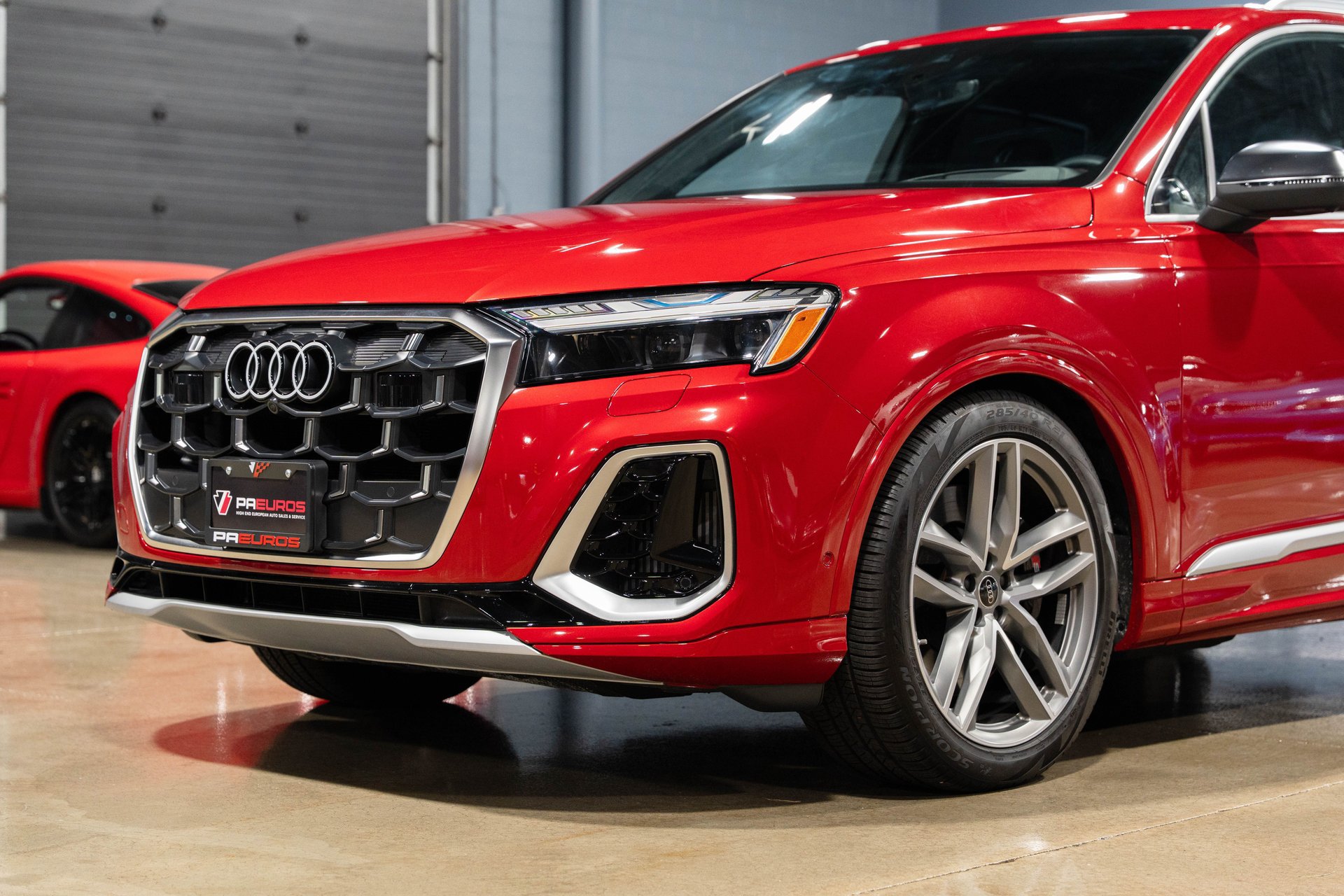Used 2025 Audi SQ7 Prestige w/ Prestige Package AWD/4WD image 7