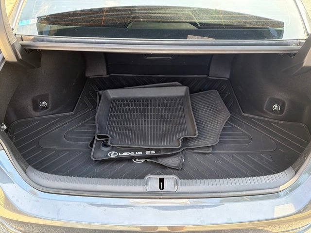 Certified 2024 Lexus ES 350 Ultra Luxury w/ Accessory Package (Z1) FWD image 36