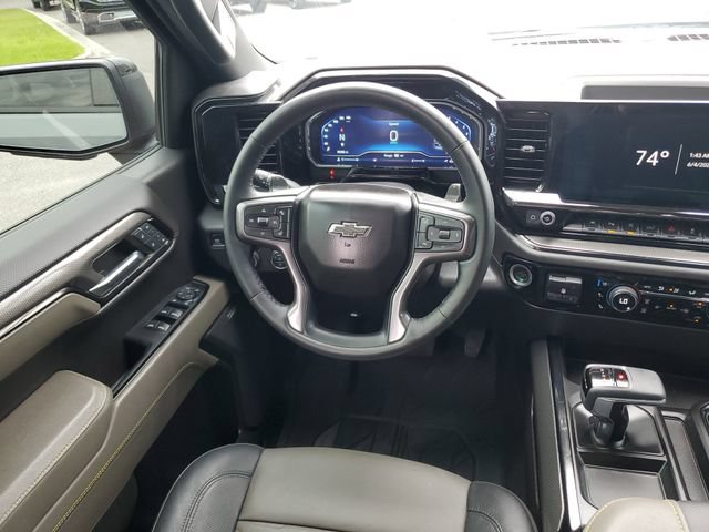 Used 2024 Chevrolet Silverado 1500 ZR2 w/ Technology Package AWD/4WD image 13