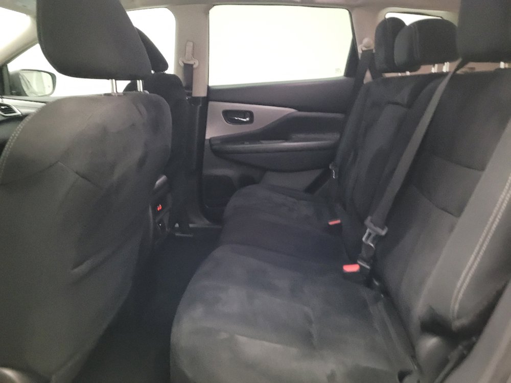 Used 2019 Nissan Murano S FWD image 18