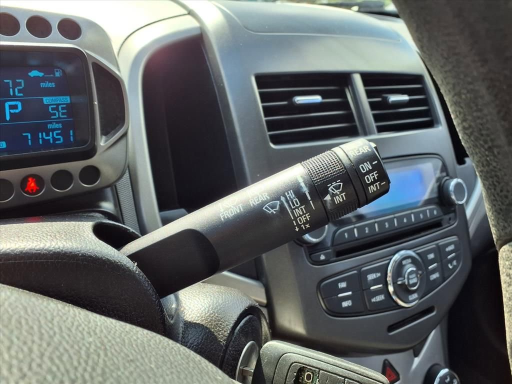 Used 2015 Chevrolet Sonic LT image 22