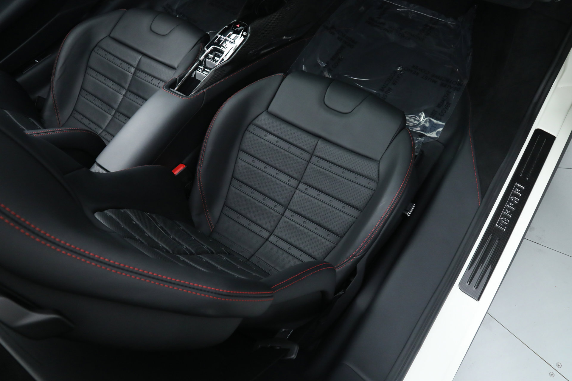 Certified 2025 Ferrari SF90 Spider AWD/4WD image 25