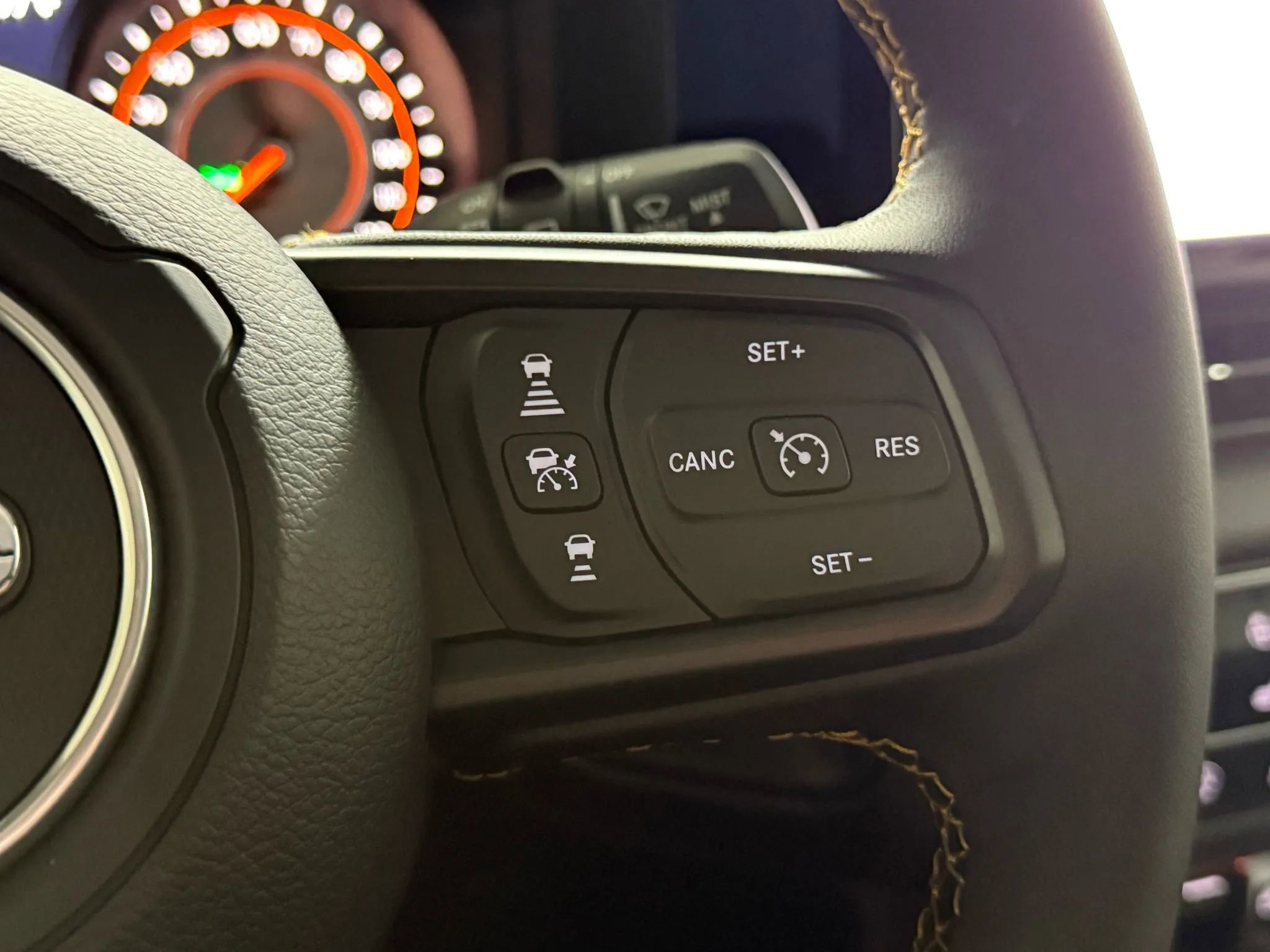 Used 2024 Jeep Wrangler Unlimited Sport image 27