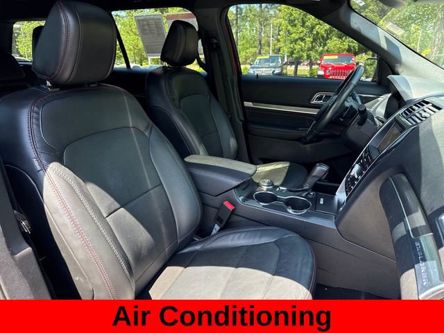 Used 2018 Ford Explorer Sport w/ Equipment Group 401A AWD/4WD image 28