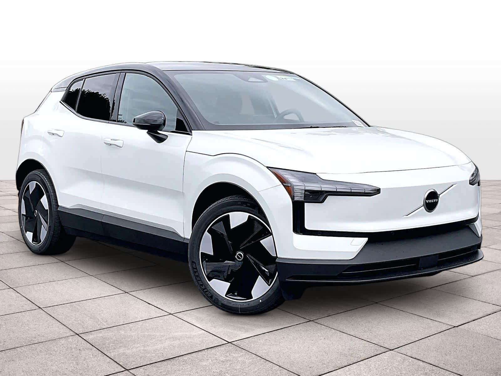New 2026 Volvo EX30 Plus w/ Protection Package AWD/4WD image 2