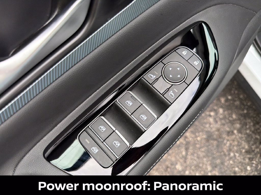 Certified 2025 Nissan Murano SL w/ Cargo Package AWD/4WD image 14