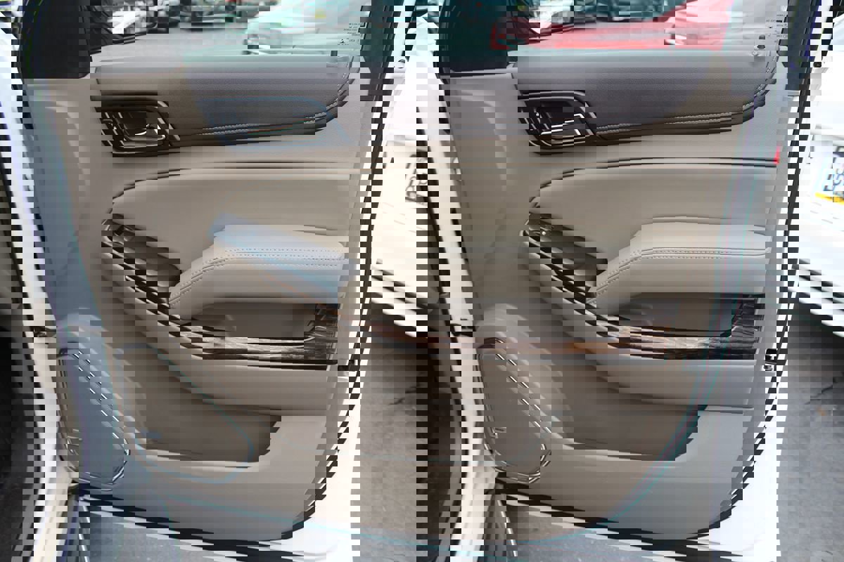 Used 2015 GMC Yukon SLT w/ Open Road Package image 21