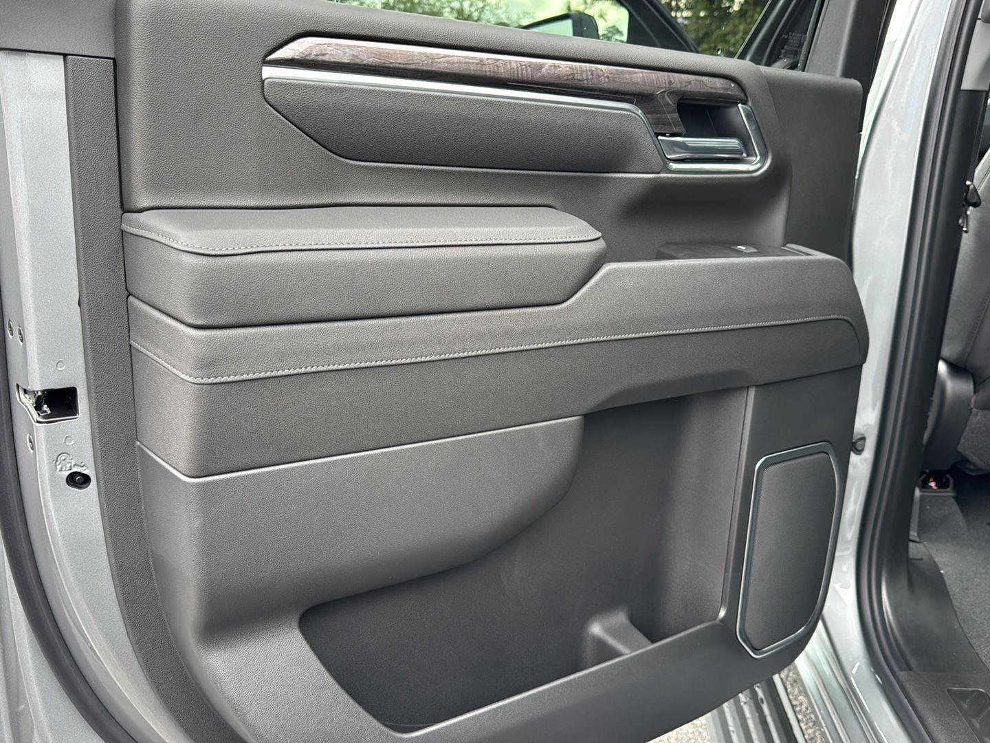 New 2026 Chevrolet Silverado 2500 LTZ w/ Trail Boss Package image 15