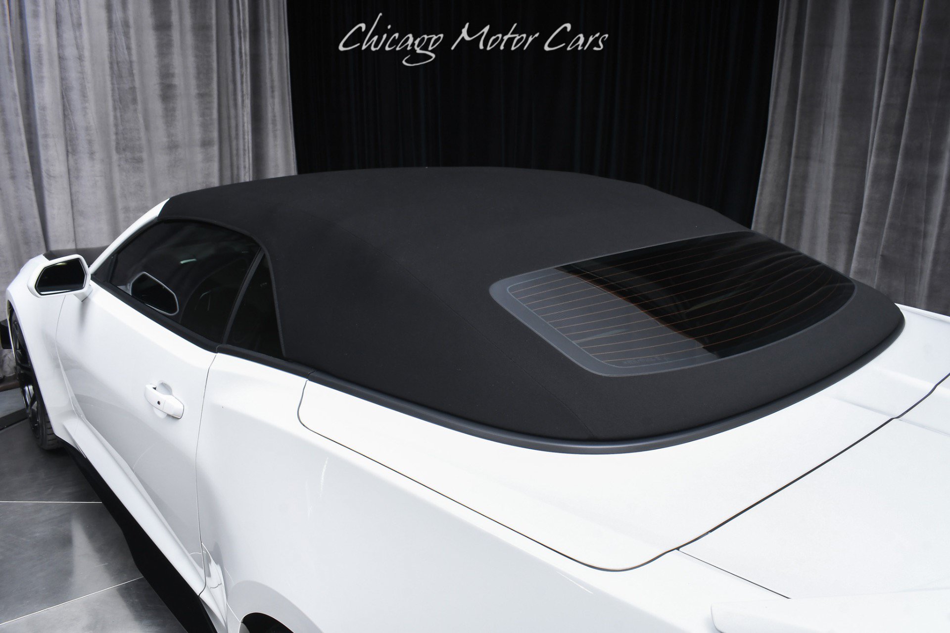 Used 2017 Chevrolet Camaro ZL1 RWD image 25