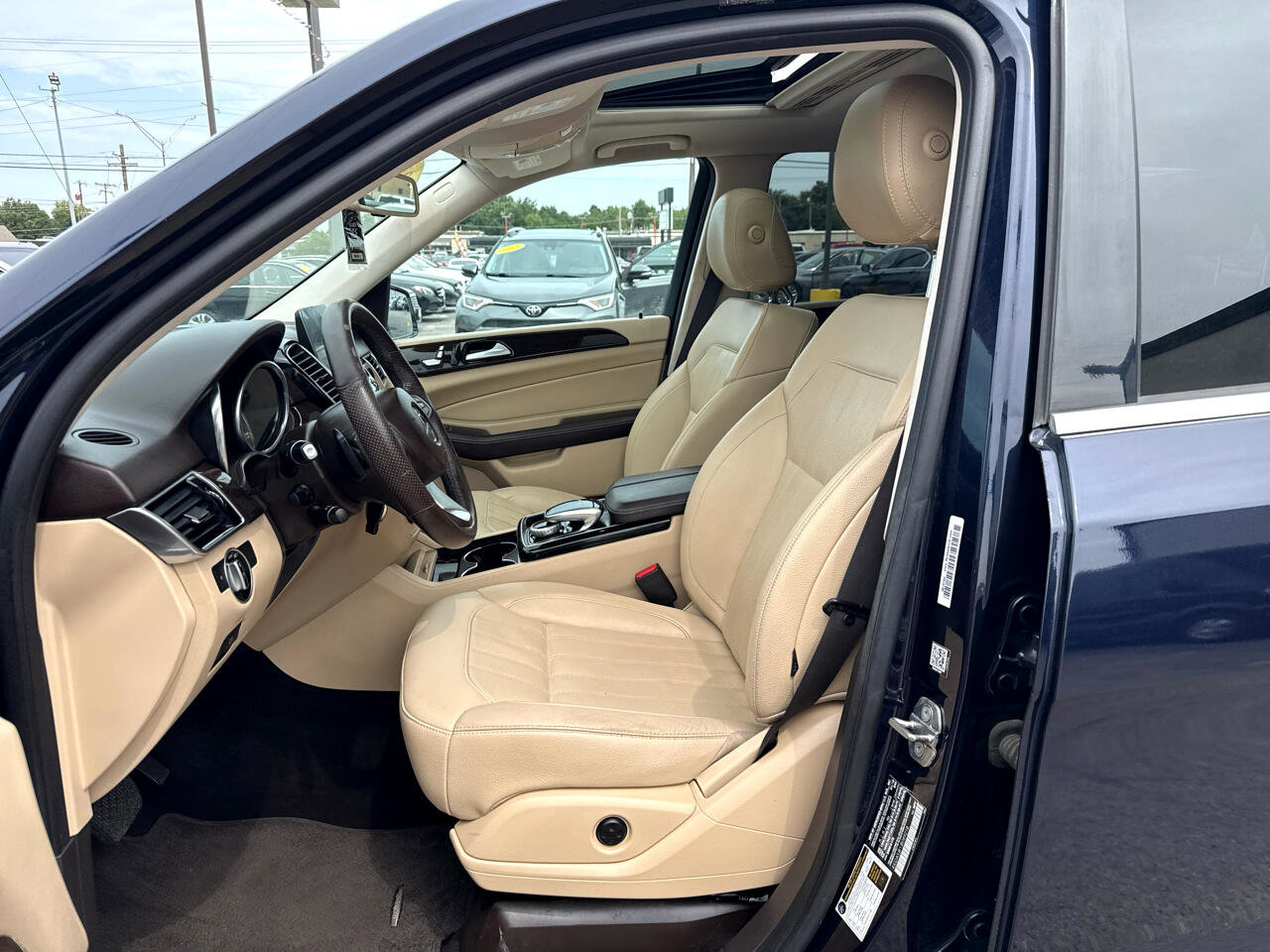 Used 2018 Mercedes-Benz GLE 350 image 11