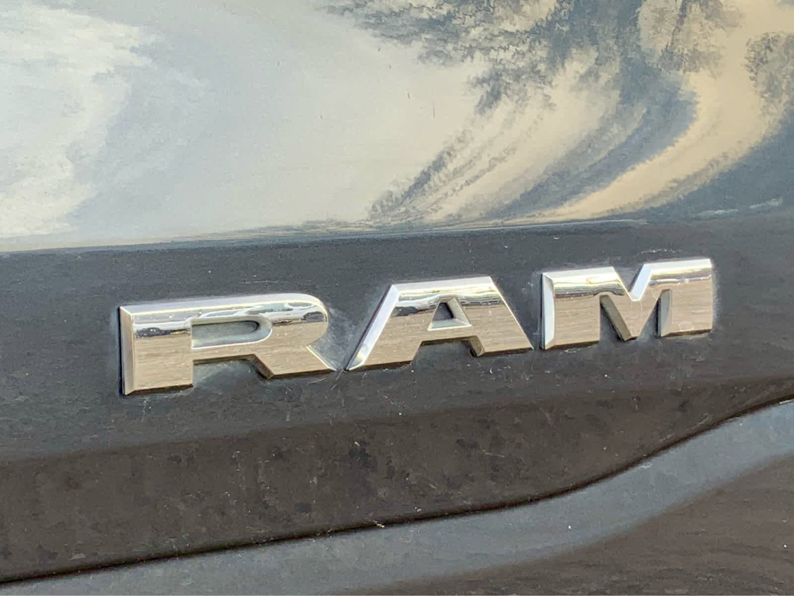 Used 2019 RAM 1500 Laramie image 21