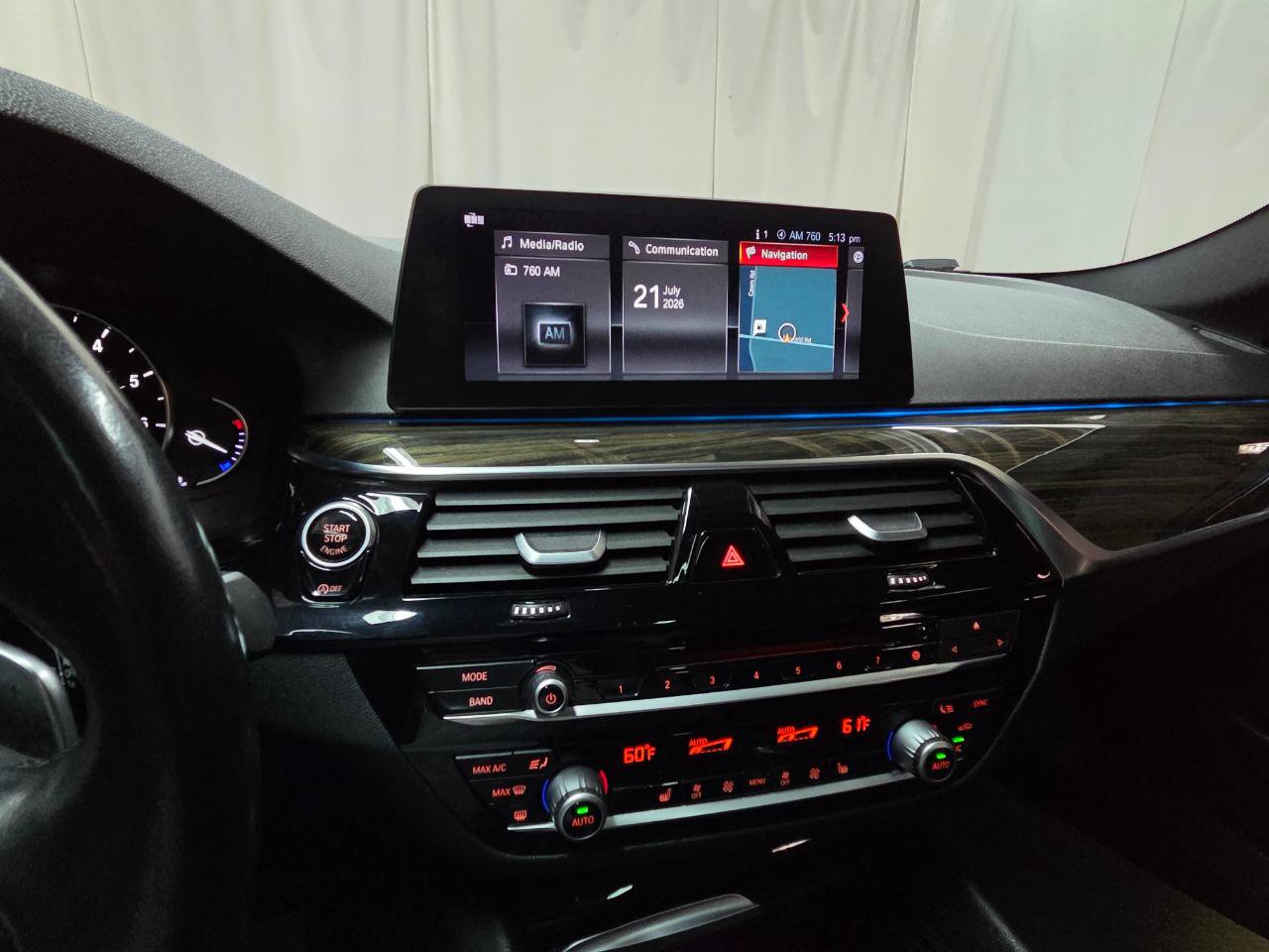 Used 2018 BMW 530i xDrive AWD/4WD image 27