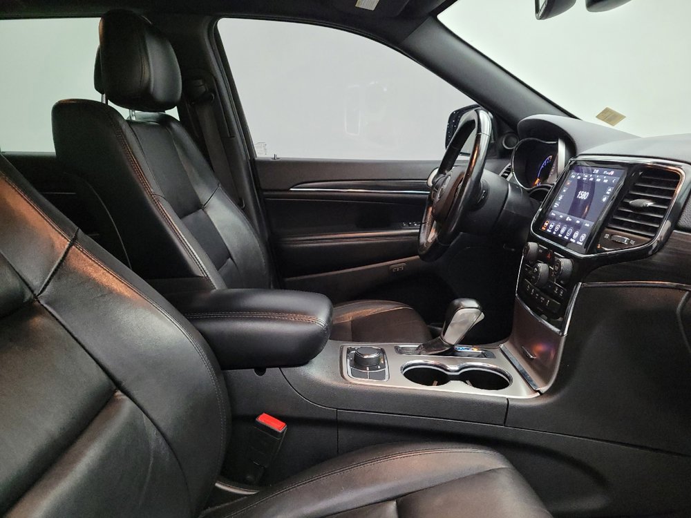 Used 2022 Jeep Grand Cherokee Limited image 21
