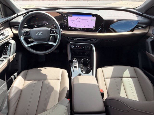 Used 2025 Audi Q5 Premium Plus AWD/4WD image 14