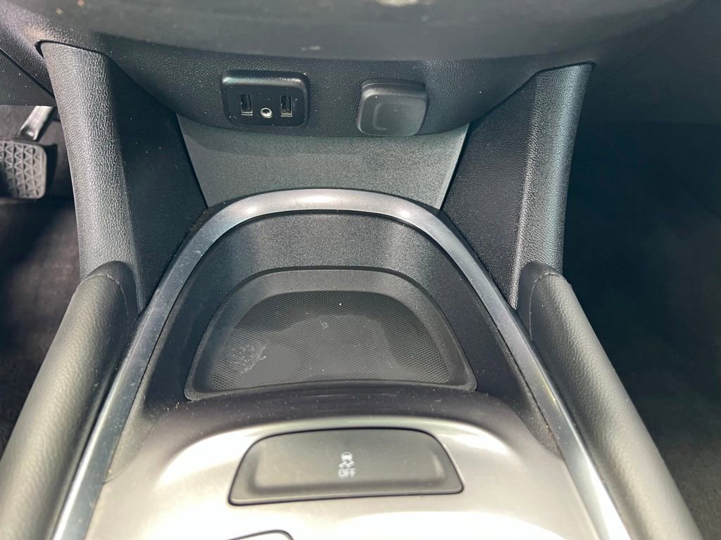 Used 2018 Chevrolet Malibu LT FWD image 30