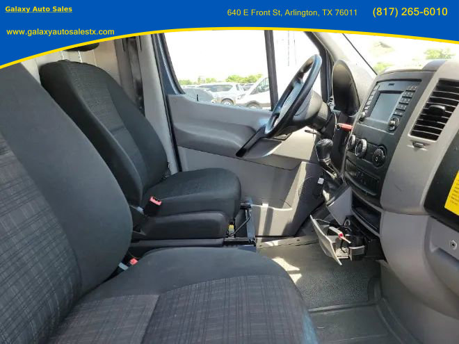 Used 2018 Mercedes-Benz Sprinter 2500 image 7