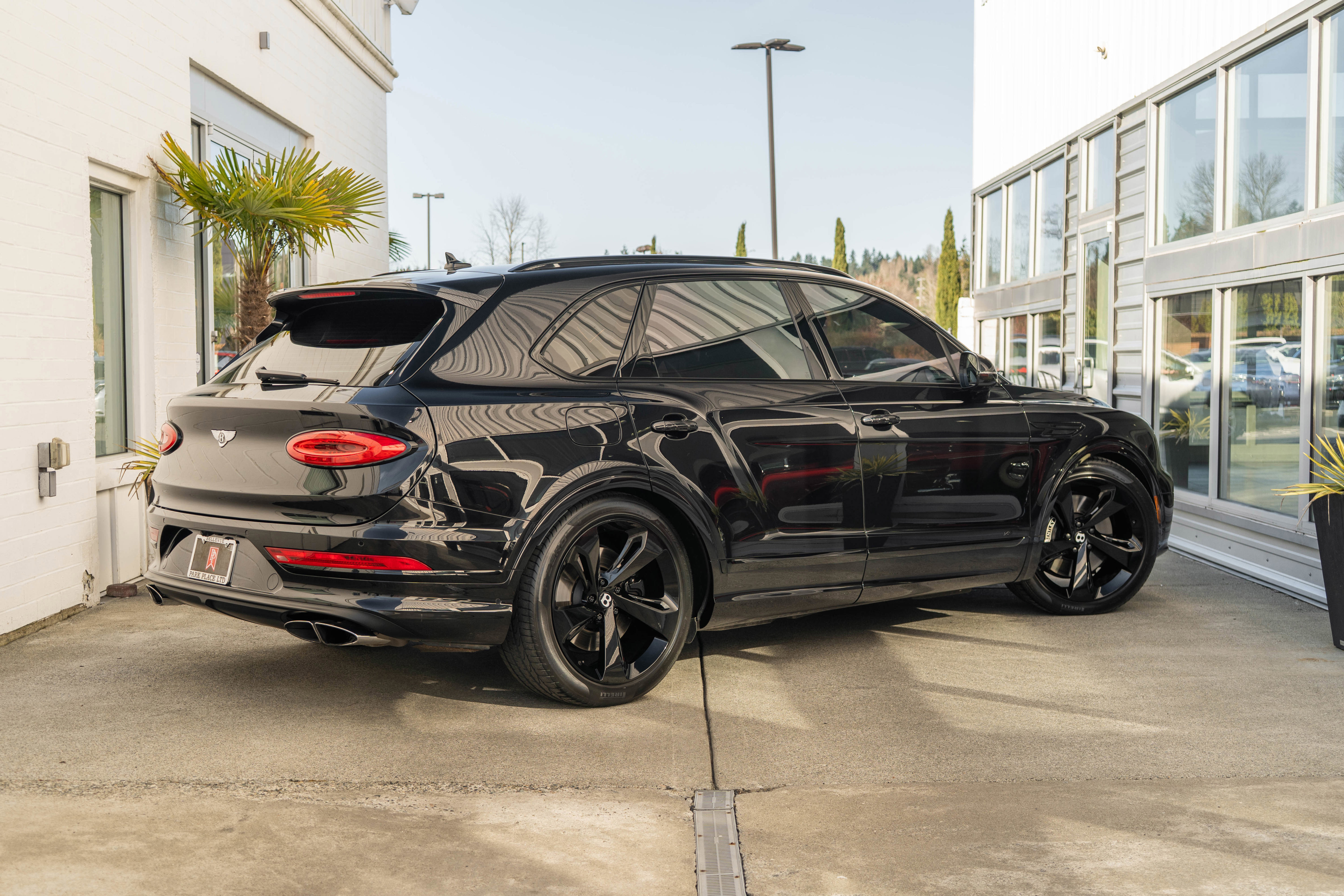 Used 2022 Bentley Bentayga image 7
