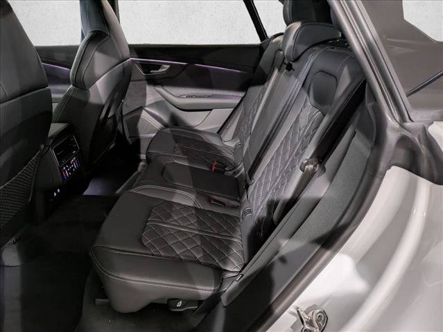 New 2026 Audi SQ8 Prestige AWD/4WD image 17