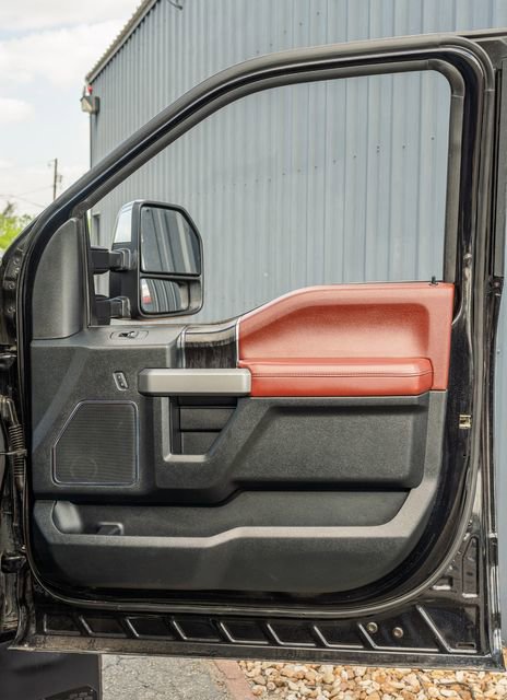 Used 2019 Ford F350 Platinum w/ Platinum Ultimate Package image 42