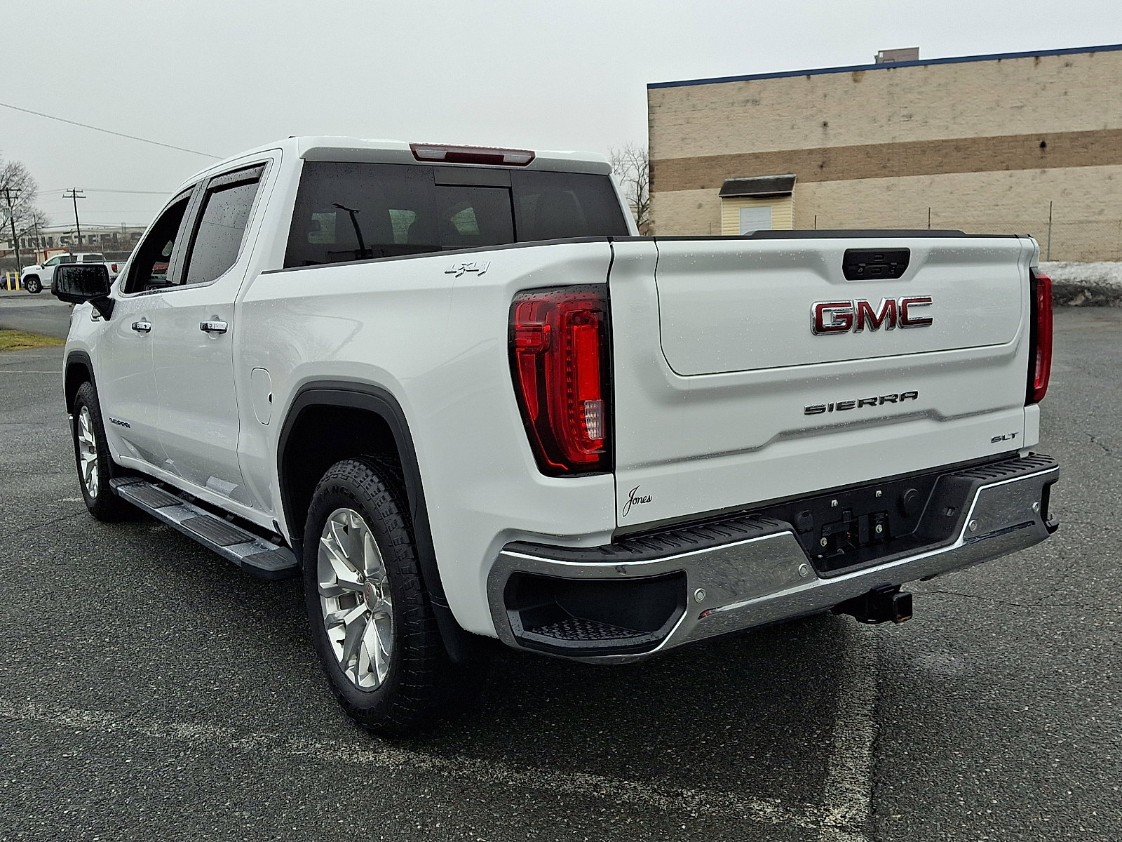 Used 2019 GMC Sierra 1500 SLT w/ SLT Premium Plus Package image 4