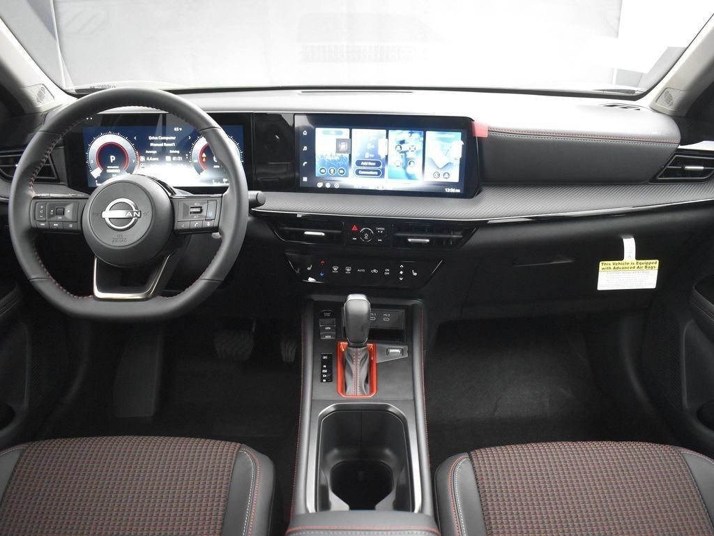 New 2026 Nissan Kicks SR w/ Cold Weather Package image 9