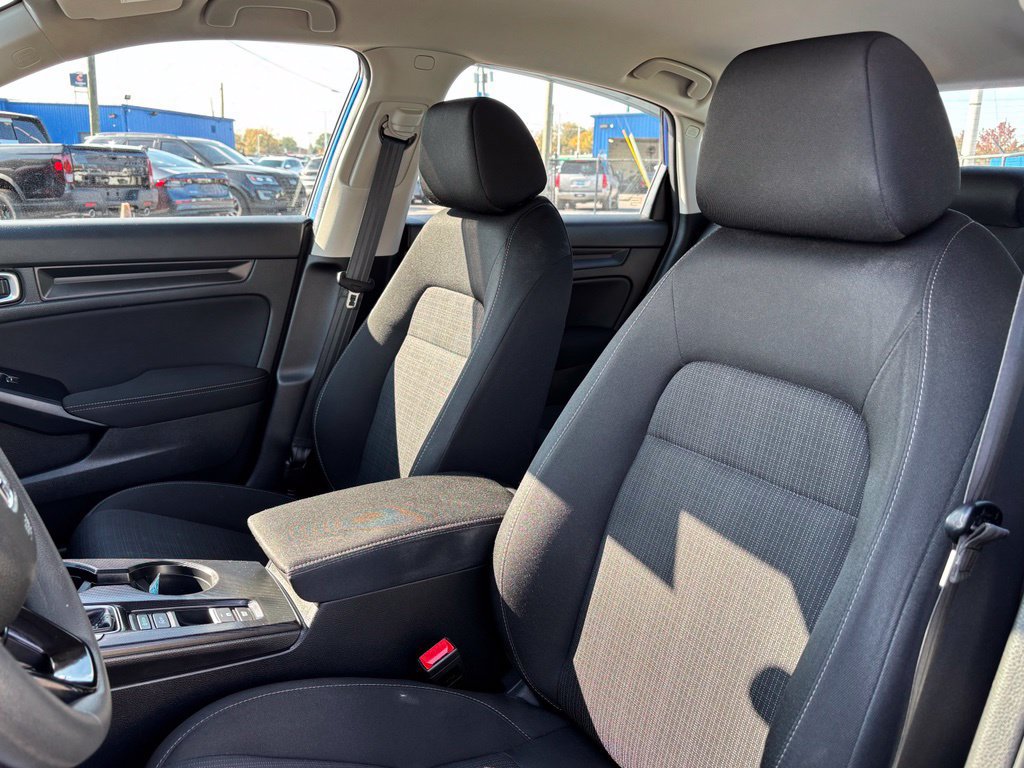 Used 2024 Honda Civic LX image 9
