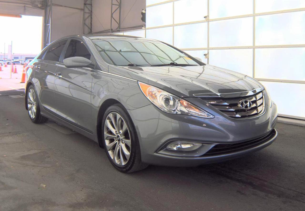 Used 2013 Hyundai Sonata SE image 4