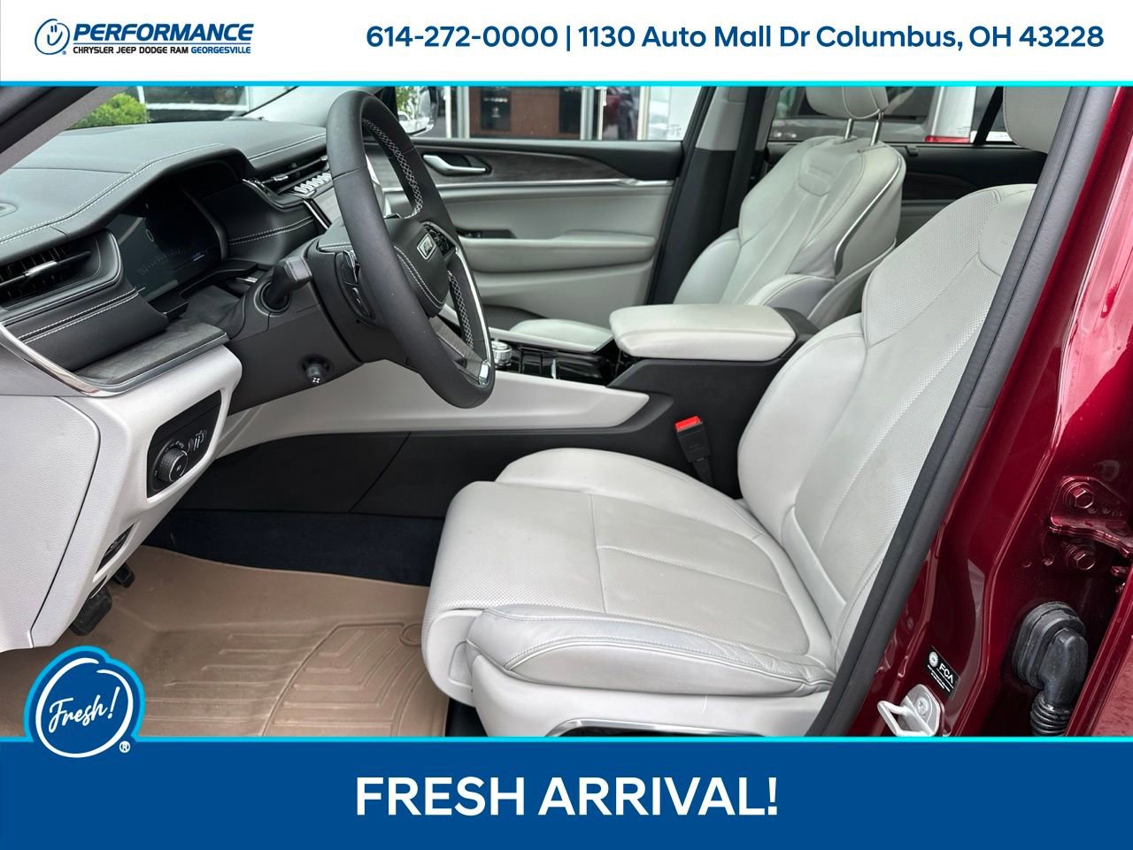 Used 2023 Jeep Grand Cherokee Overland w/ Luxury Tech Group IV AWD/4WD image 13