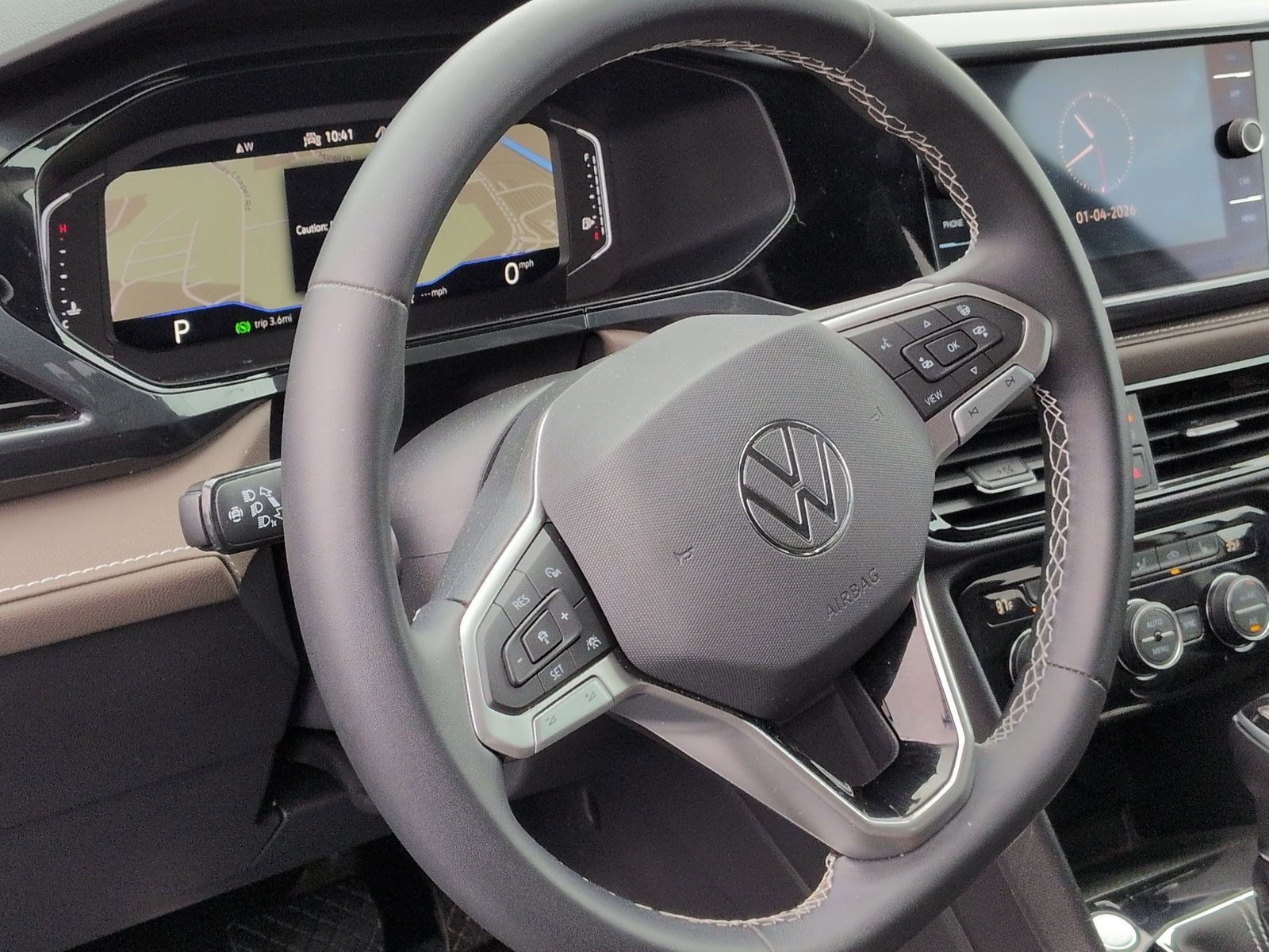 Used 2022 Volkswagen Taos SEL image 18