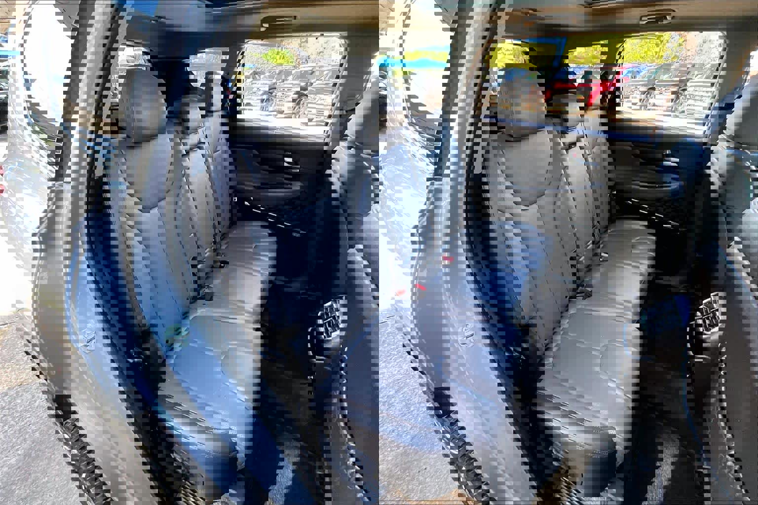 Used 2020 Hyundai Santa Fe Limited w/ Cargo Package image 20