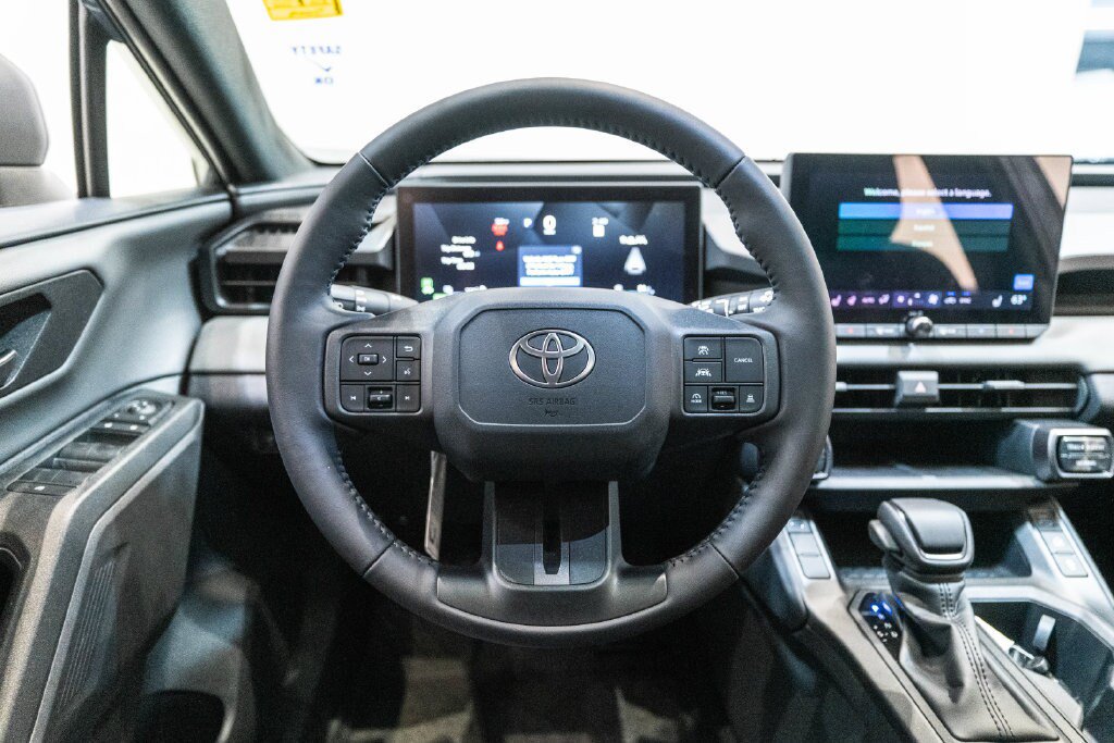 Certified 2026 Toyota RAV4 SE w/ Convenience Package AWD/4WD image 16