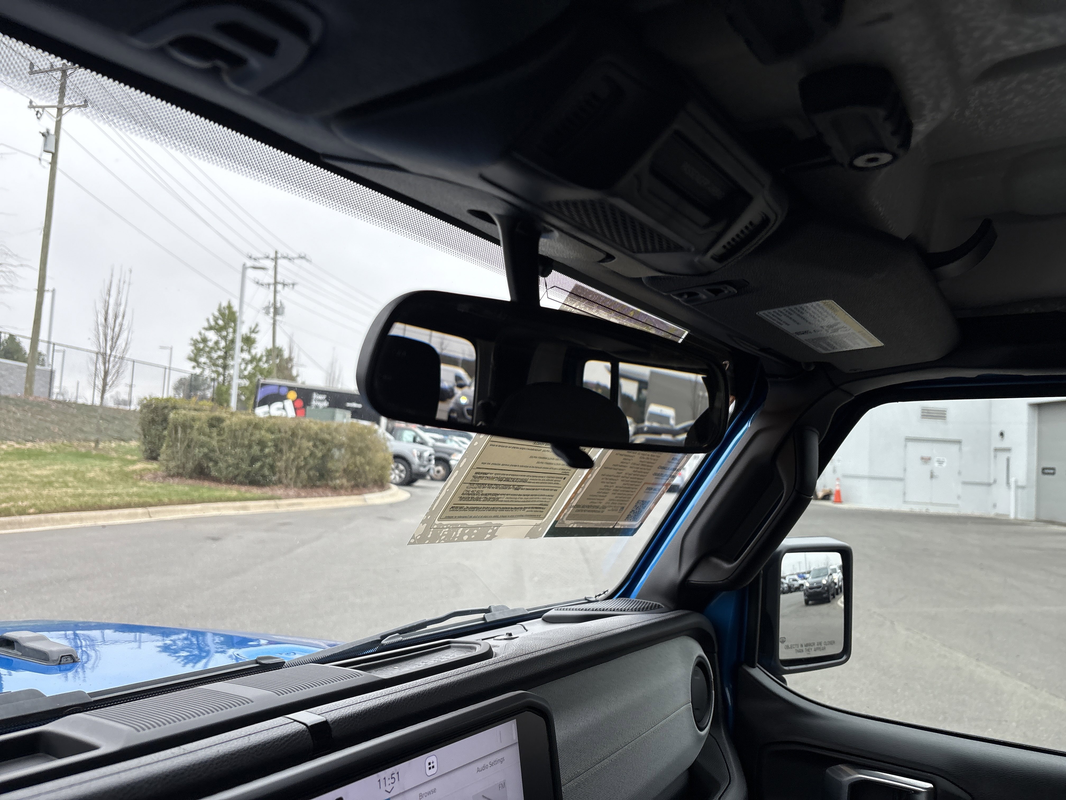 Certified 2025 Jeep Gladiator Nighthawk image 26